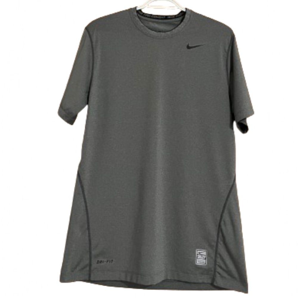 Nike Women’s Pro Combat Dri-Fit Gray Short Sleeve Athletic Shirt Sz-M